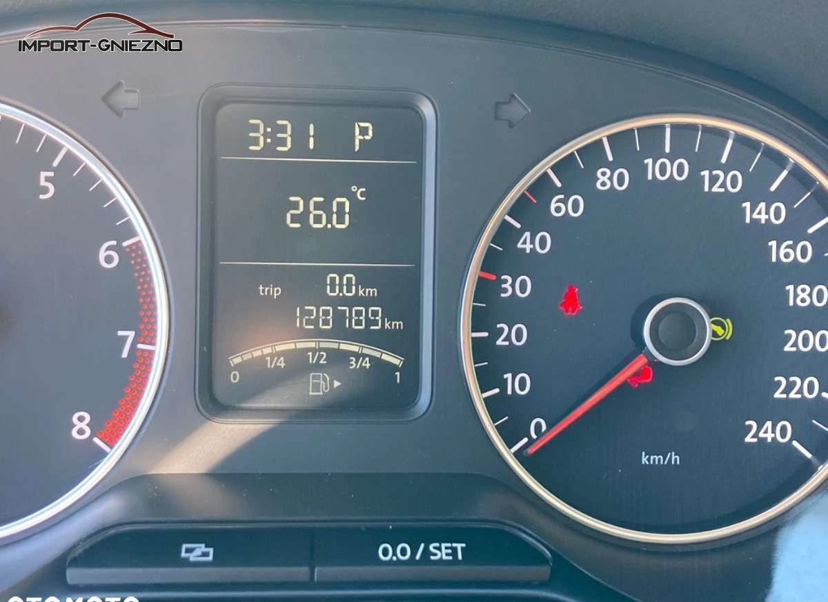 Volkswagen Polo cena 33900 przebieg: 128000, rok produkcji 2012 z Kłodawa małe 379